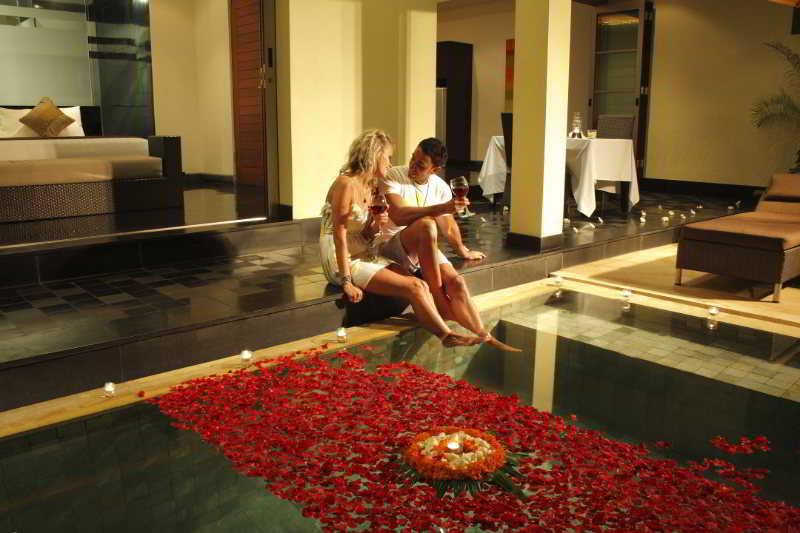 Sun Island Boutique Villas & Spa Seminyak Exterior photo