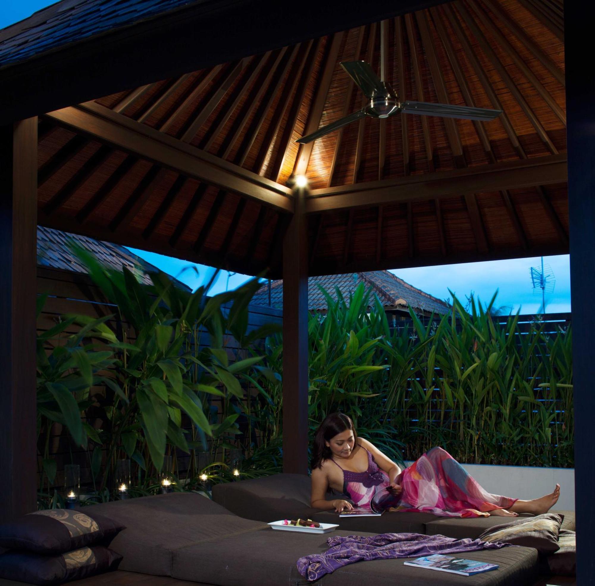 Sun Island Boutique Villas & Spa Seminyak Exterior photo