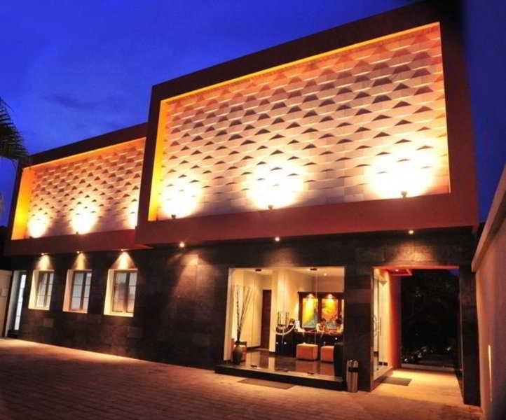 Sun Island Boutique Villas & Spa Seminyak Exterior photo
